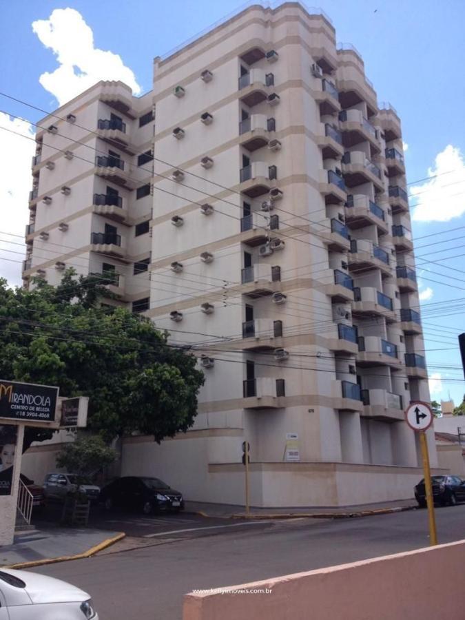 Apartamento à venda com 3 quartos, 118m² - Foto 1