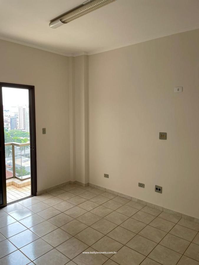 Apartamento à venda com 3 quartos, 118m² - Foto 9