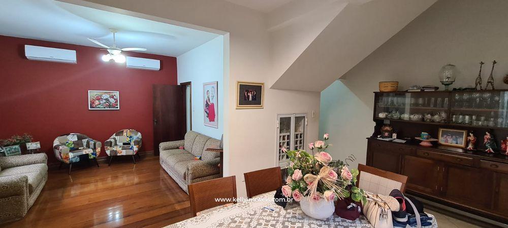 Casa à venda com 3 quartos, 383m² - Foto 6