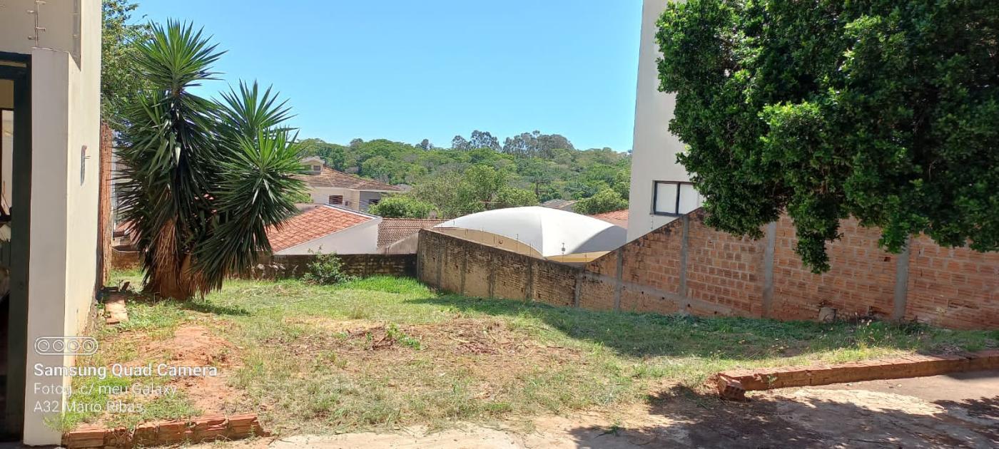 Terreno à venda, 300m² - Foto 1