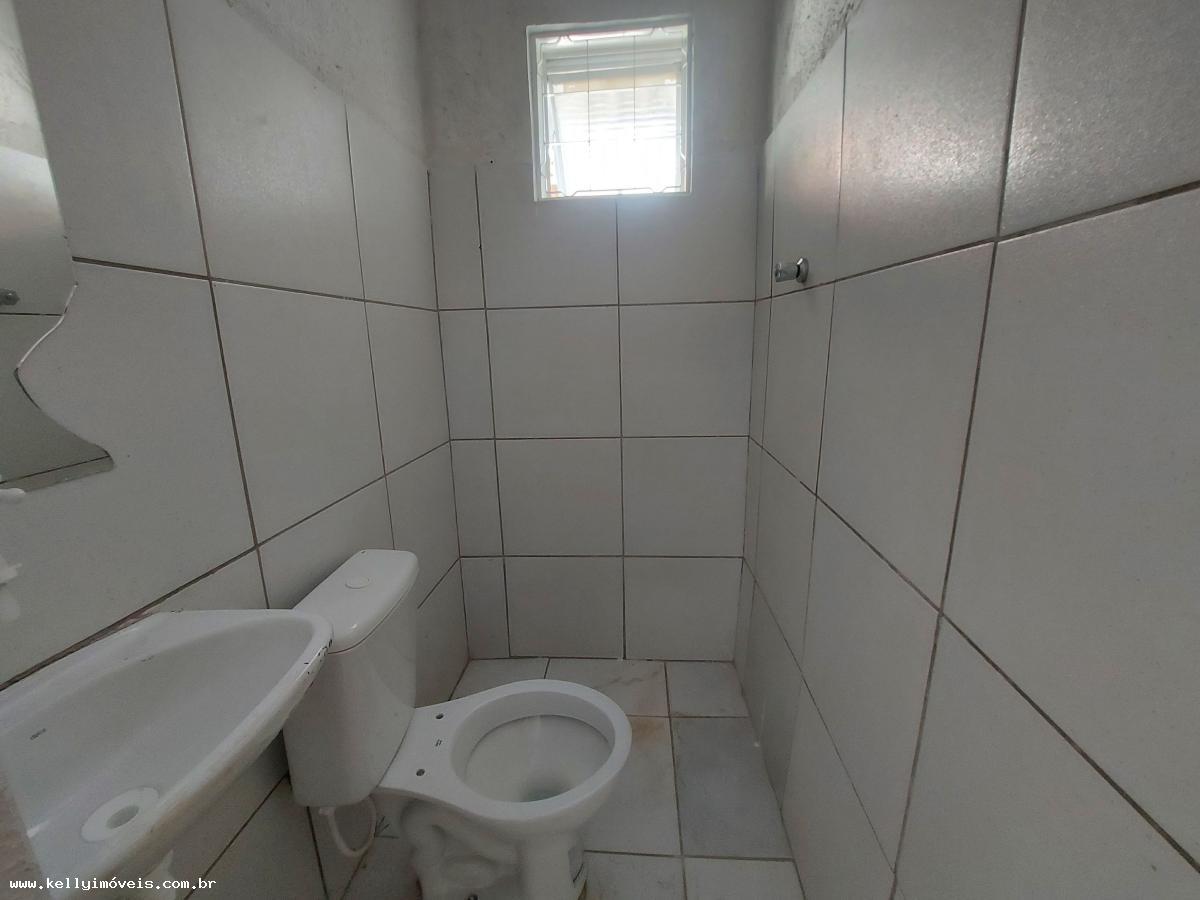 Casa à venda com 2 quartos, 300m² - Foto 15