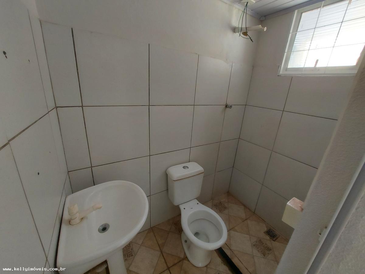 Casa à venda com 2 quartos, 300m² - Foto 14