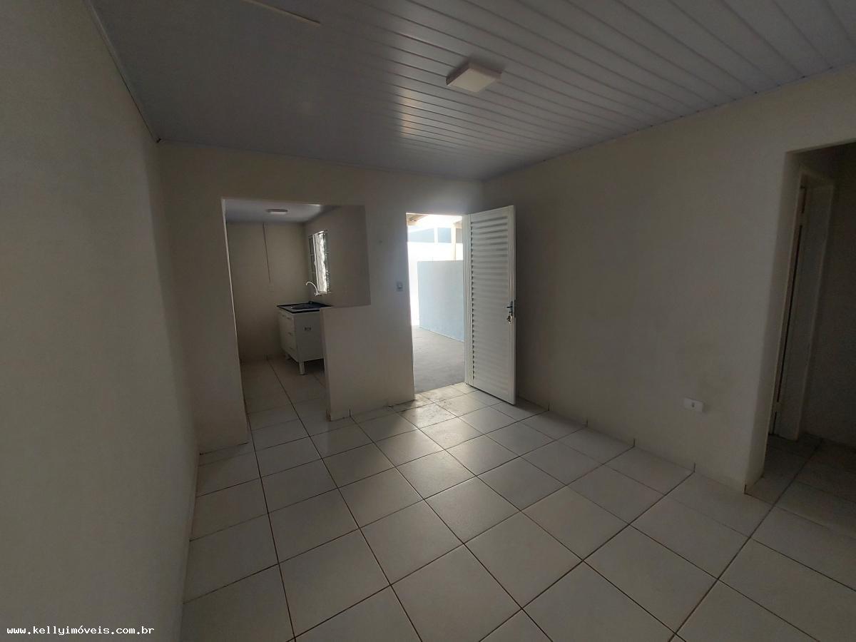 Casa à venda com 2 quartos, 300m² - Foto 11