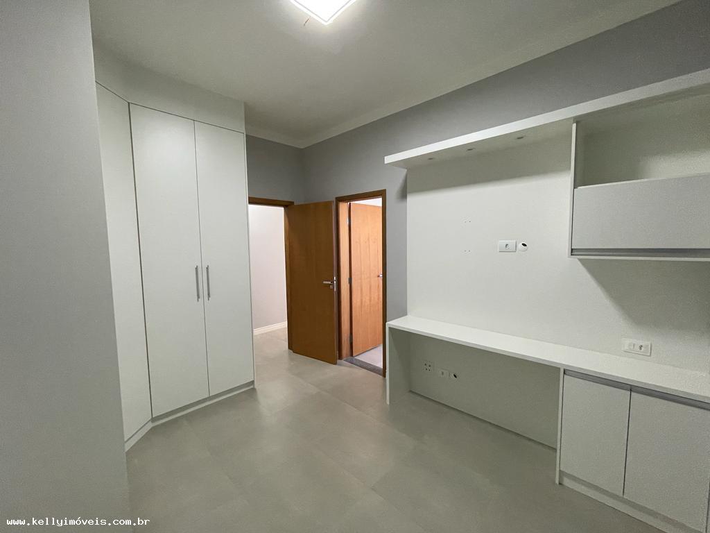 Casa de Condomínio à venda com 3 quartos, 197m² - Foto 15