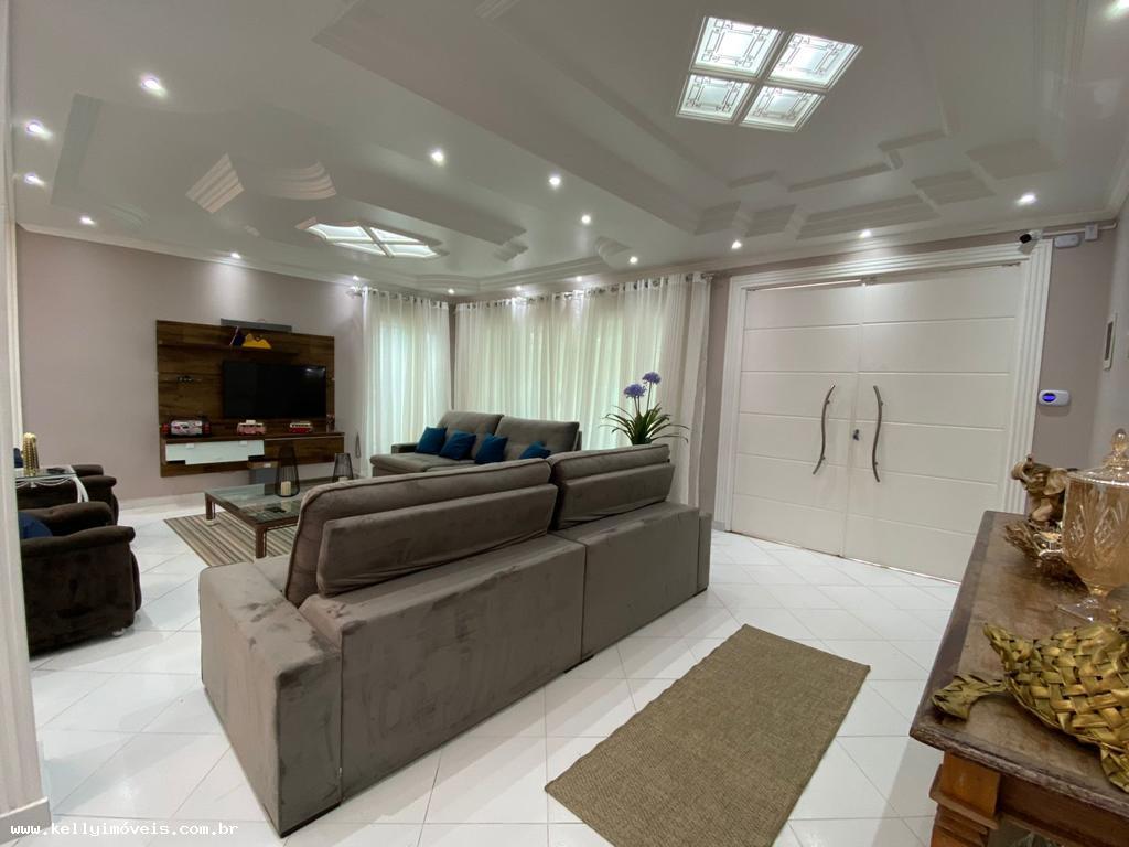 Casa de Condomínio à venda com 4 quartos, 330m² - Foto 3