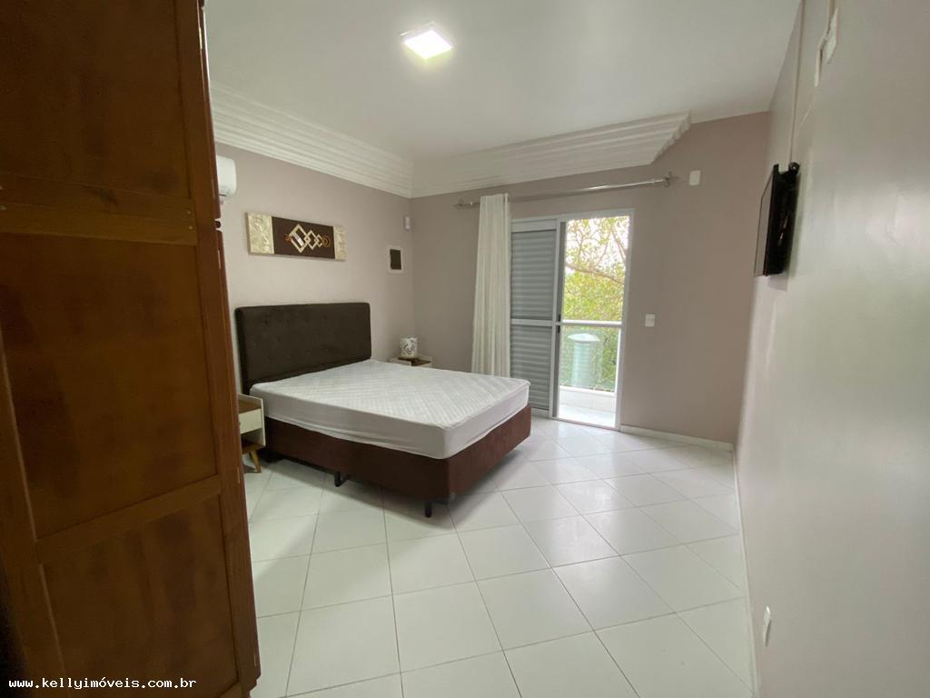 Casa de Condomínio à venda com 4 quartos, 330m² - Foto 19