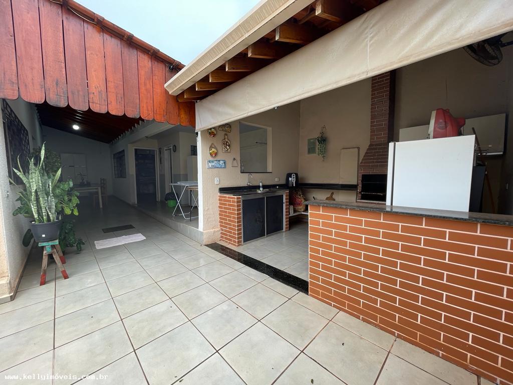 Casa à venda com 3 quartos, 285m² - Foto 22