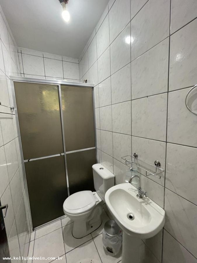 Casa à venda com 4 quartos, 200m² - Foto 13