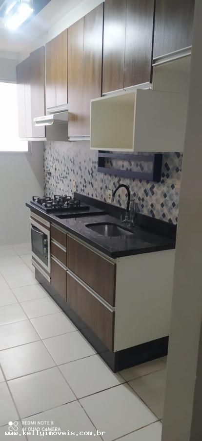 Apartamento à venda com 2 quartos, 65m² - Foto 2