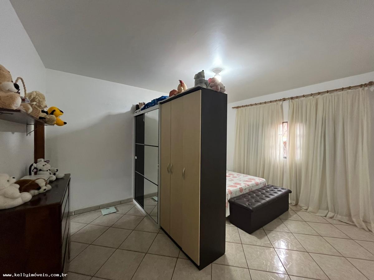 Casa à venda com 3 quartos, 446m² - Foto 7