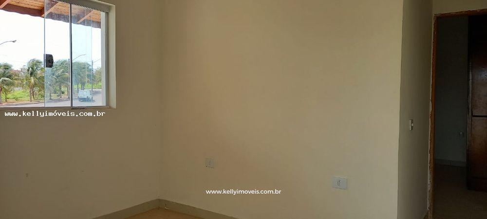 Casa para alugar com 3 quartos, 90m² - Foto 29