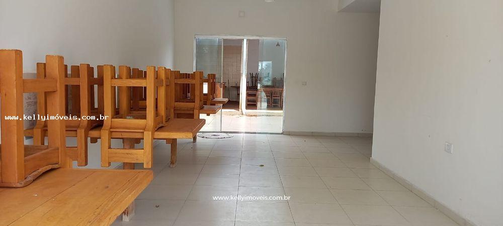 Casa para alugar com 3 quartos, 90m² - Foto 20