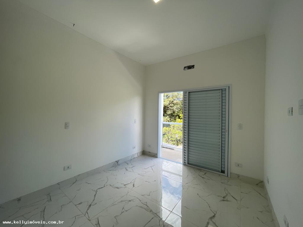 Casa à venda com 3 quartos, 240m² - Foto 14