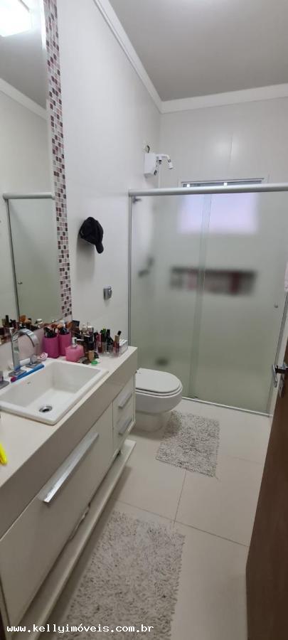 Casa de Condomínio à venda com 4 quartos, 360m² - Foto 19