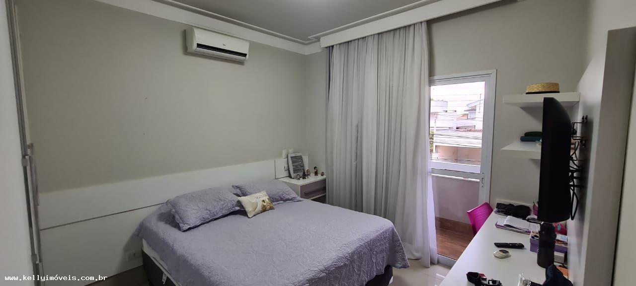 Casa de Condomínio à venda com 4 quartos, 360m² - Foto 22