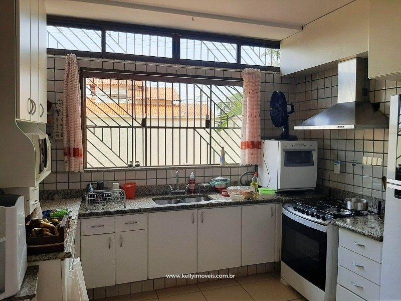 Casa à venda com 5 quartos, 658m² - Foto 29