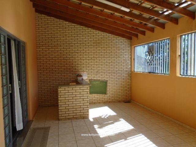 Casa à venda com 3 quartos, 270m² - Foto 3