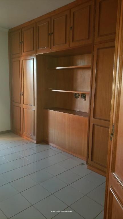 Apartamento à venda com 3 quartos, 210m² - Foto 24