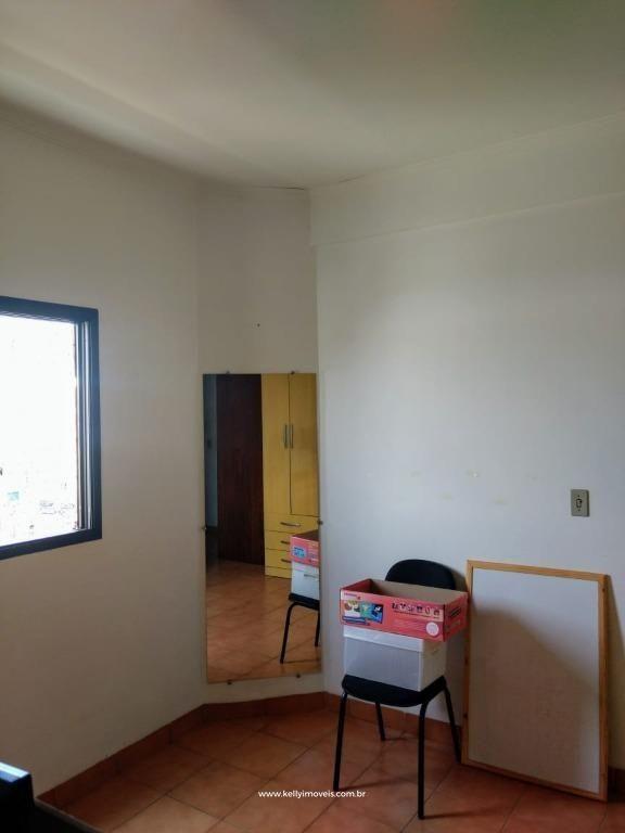 Apartamento à venda com 3 quartos, 106m² - Foto 10