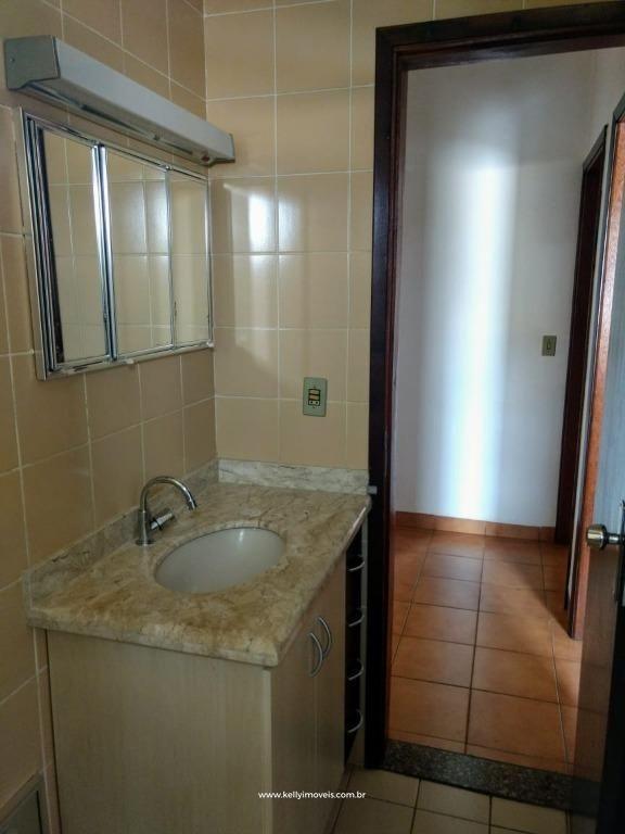 Apartamento à venda com 3 quartos, 106m² - Foto 17