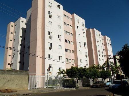 Apartamento à venda com 3 quartos, 90m² - Foto 1