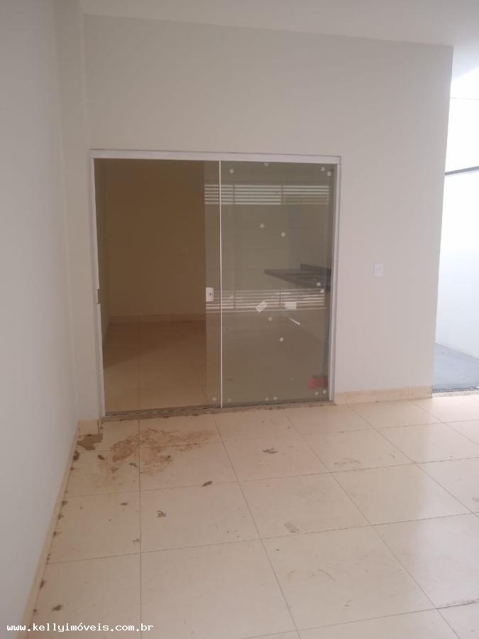 Casa à venda com 2 quartos, 100m² - Foto 15