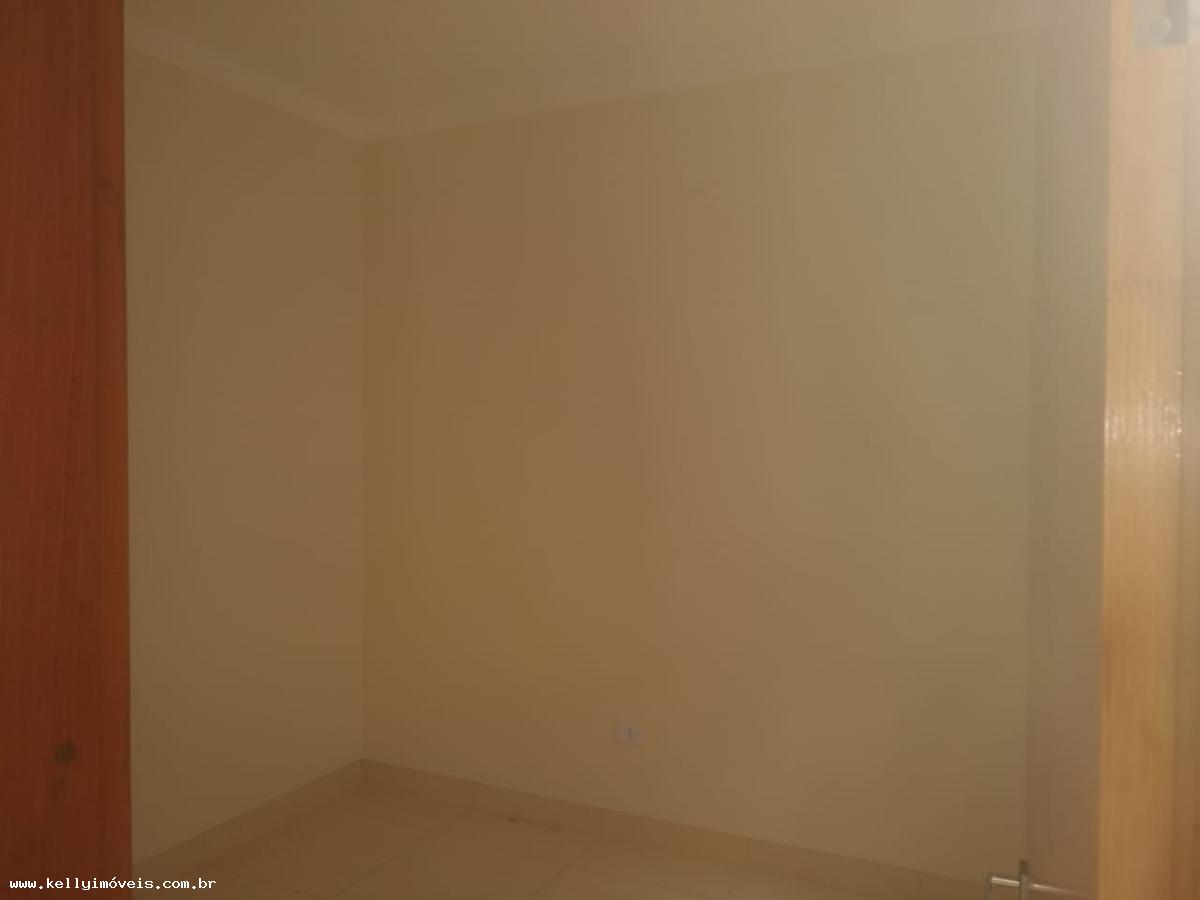 Casa à venda com 2 quartos, 100m² - Foto 10