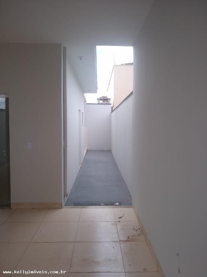 Casa à venda com 2 quartos, 100m² - Foto 19