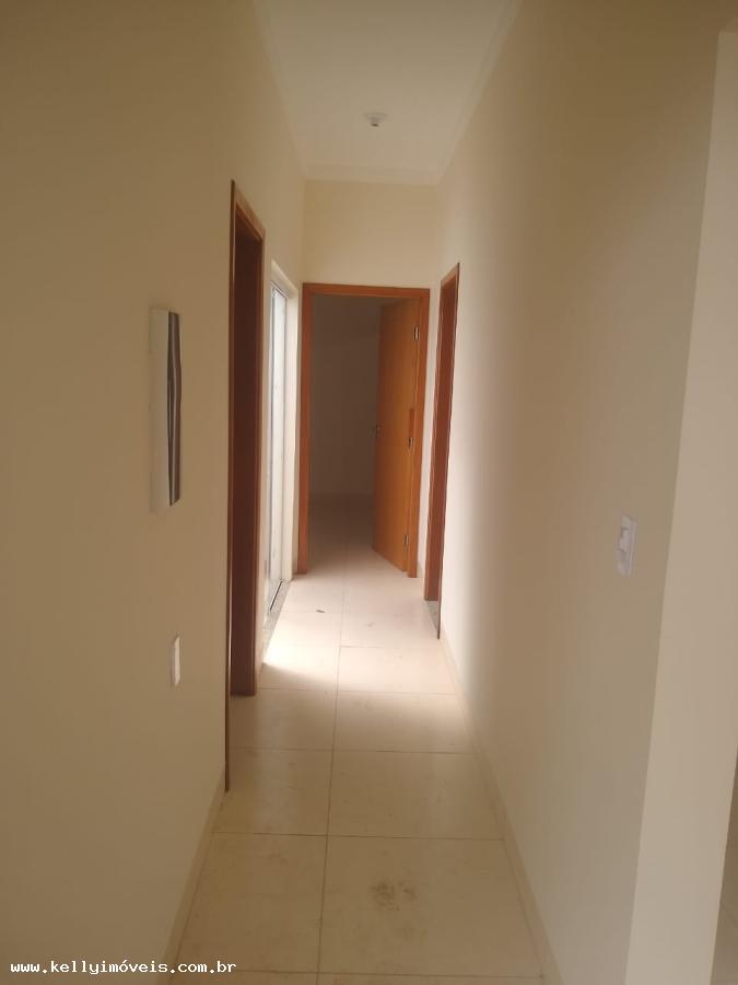 Casa à venda com 2 quartos, 100m² - Foto 14