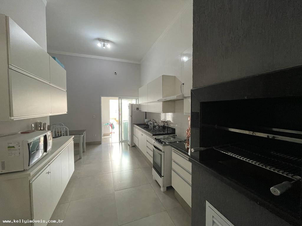 Casa à venda com 3 quartos, 150m² - Foto 7