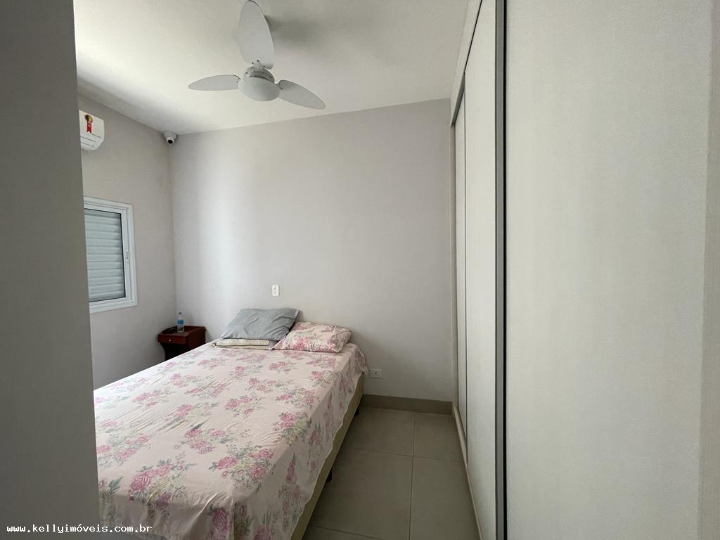 Casa à venda com 3 quartos, 150m² - Foto 14