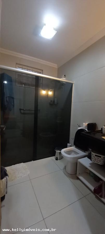 Casa de Condomínio à venda com 3 quartos, 190m² - Foto 13