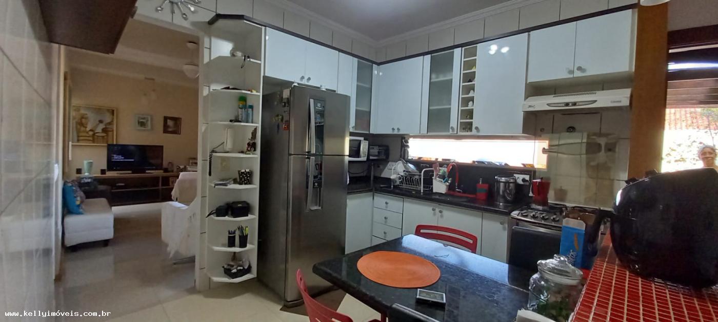 Casa de Condomínio à venda com 3 quartos, 190m² - Foto 17