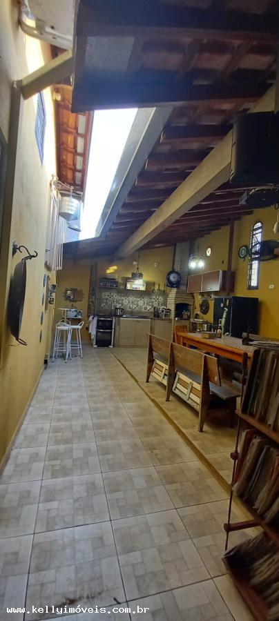 Casa de Condomínio à venda com 3 quartos, 190m² - Foto 27