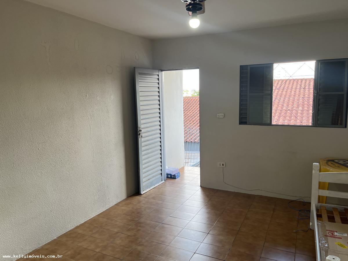 Casa à venda com 7 quartos, 130m² - Foto 11