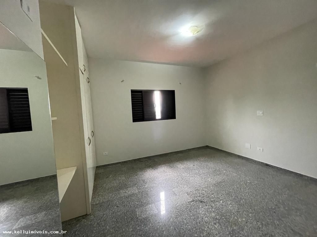 Casa de Condomínio à venda com 4 quartos, 400m² - Foto 14