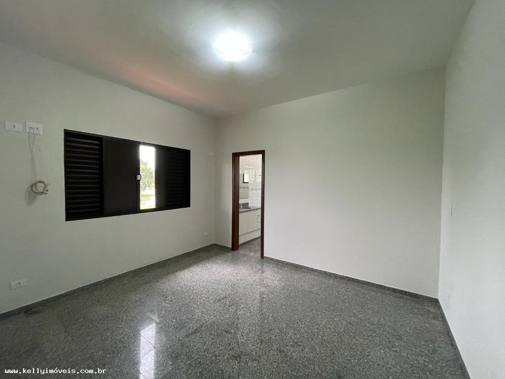 Casa de Condomínio à venda com 4 quartos, 400m² - Foto 19