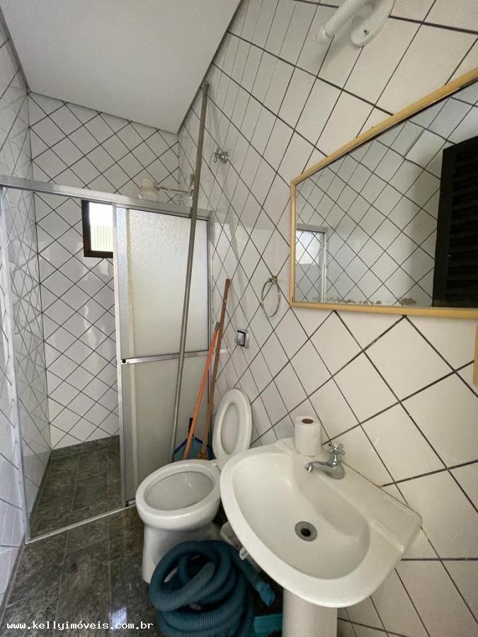 Casa de Condomínio à venda com 4 quartos, 400m² - Foto 15