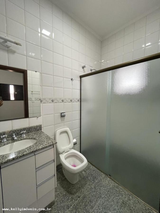 Casa de Condomínio à venda com 4 quartos, 400m² - Foto 27