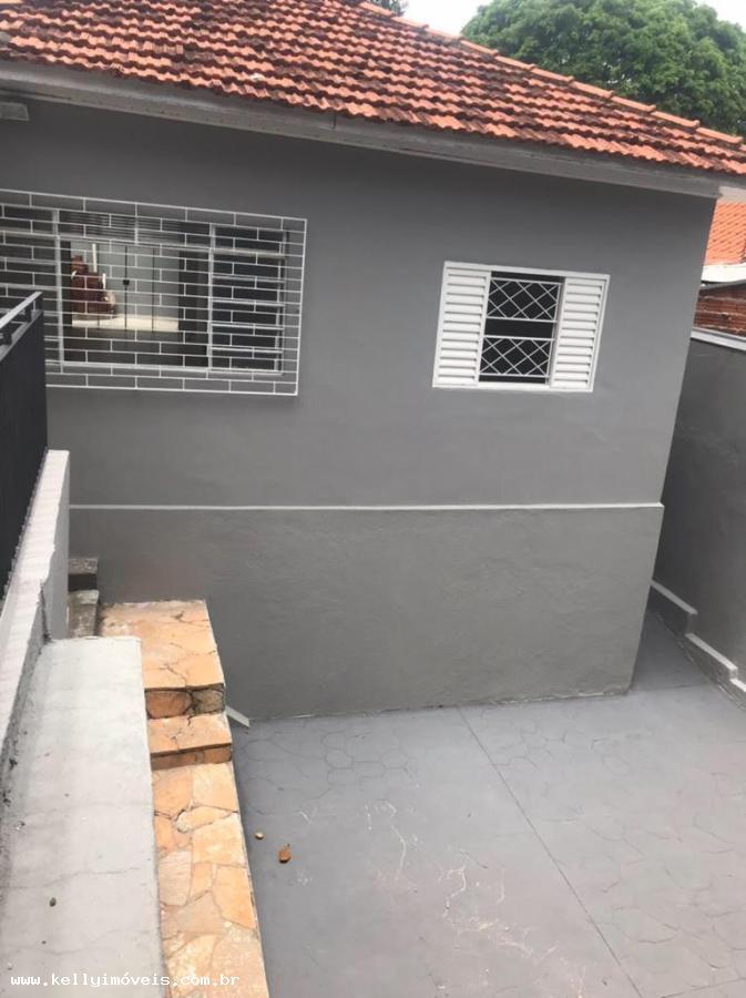 Casa à venda com 3 quartos, 242m² - Foto 12