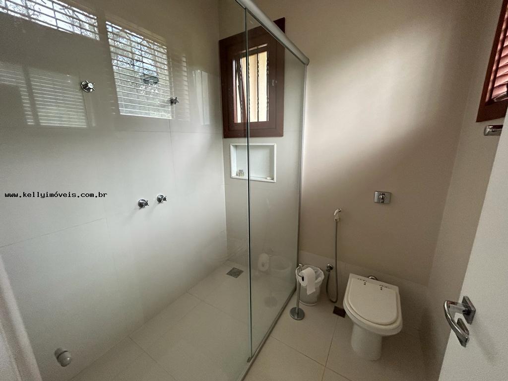 Casa à venda com 6 quartos, 1055m² - Foto 20