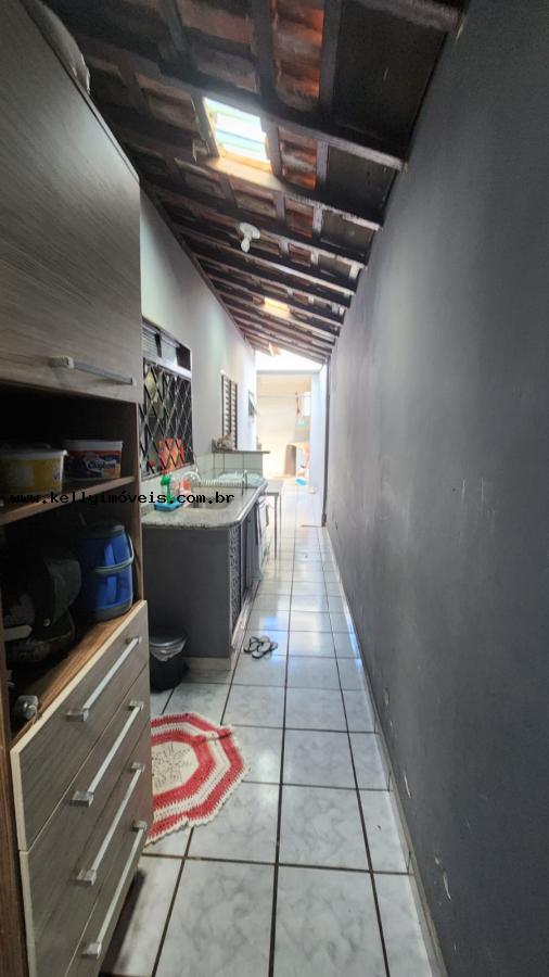 Casa à venda com 3 quartos, 161m² - Foto 18