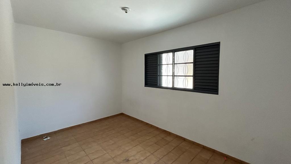 Prédio Inteiro à venda com 3 quartos, 250m² - Foto 12