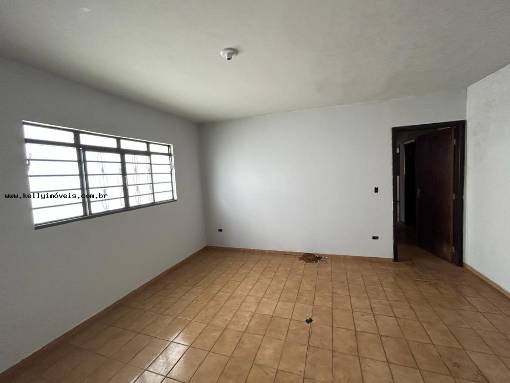 Prédio Inteiro à venda com 3 quartos, 250m² - Foto 16