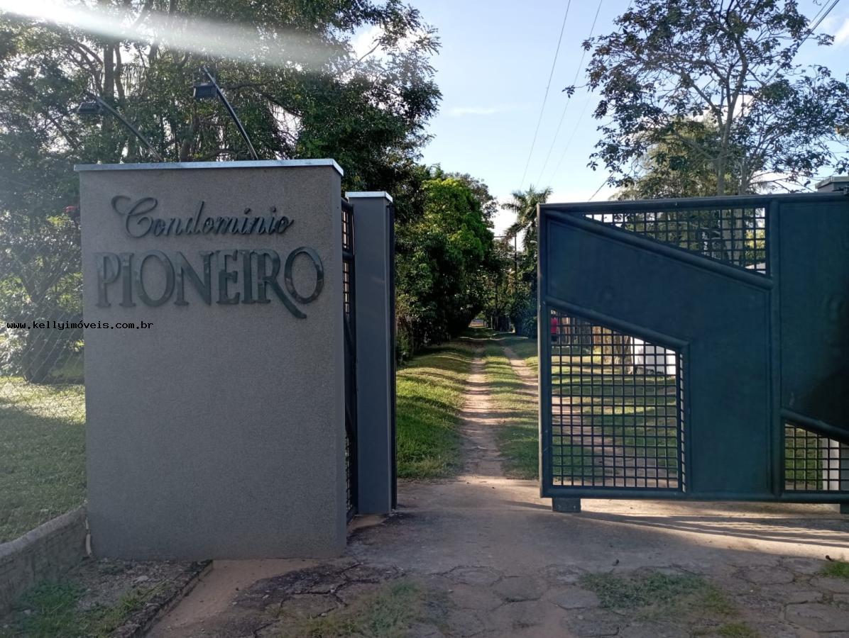 Casa de Condomínio à venda com 3 quartos, 136m² - Foto 3