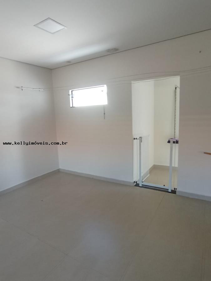 Casa à venda com 3 quartos, 260m² - Foto 20