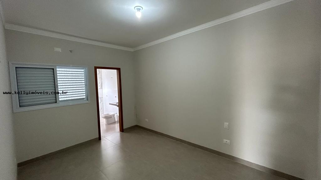 Casa à venda com 3 quartos, 171m² - Foto 9