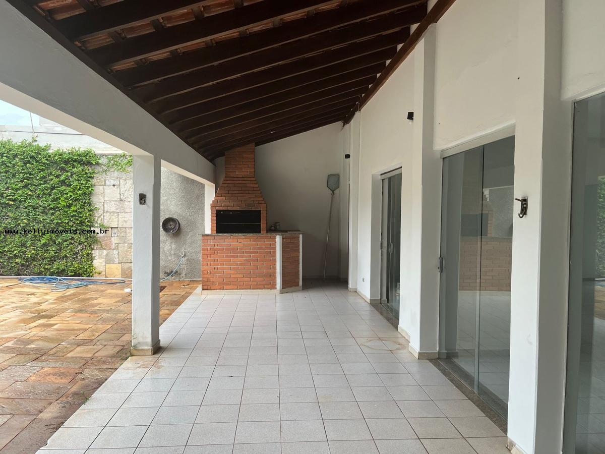 Casa à venda com 4 quartos, 363m² - Foto 50