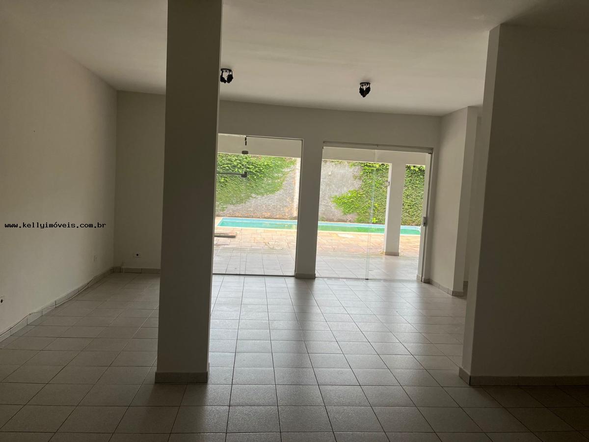 Casa à venda com 4 quartos, 363m² - Foto 8