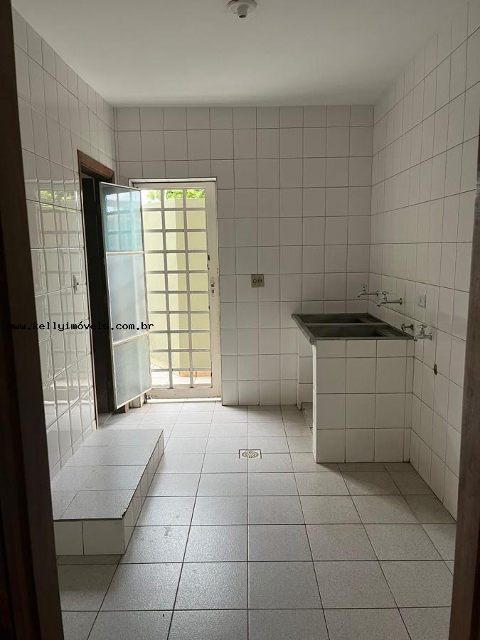 Casa à venda com 4 quartos, 363m² - Foto 22